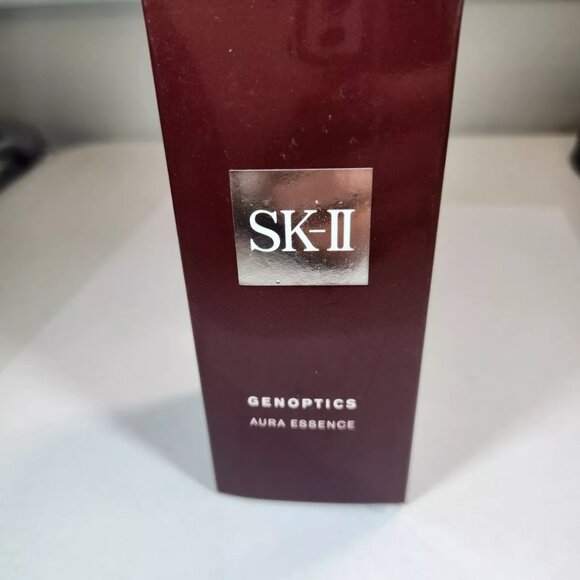 SK-II GenOptics 1.6oz Aura Essence Serum W/Box Skin Care - New - Picture 4 of 5